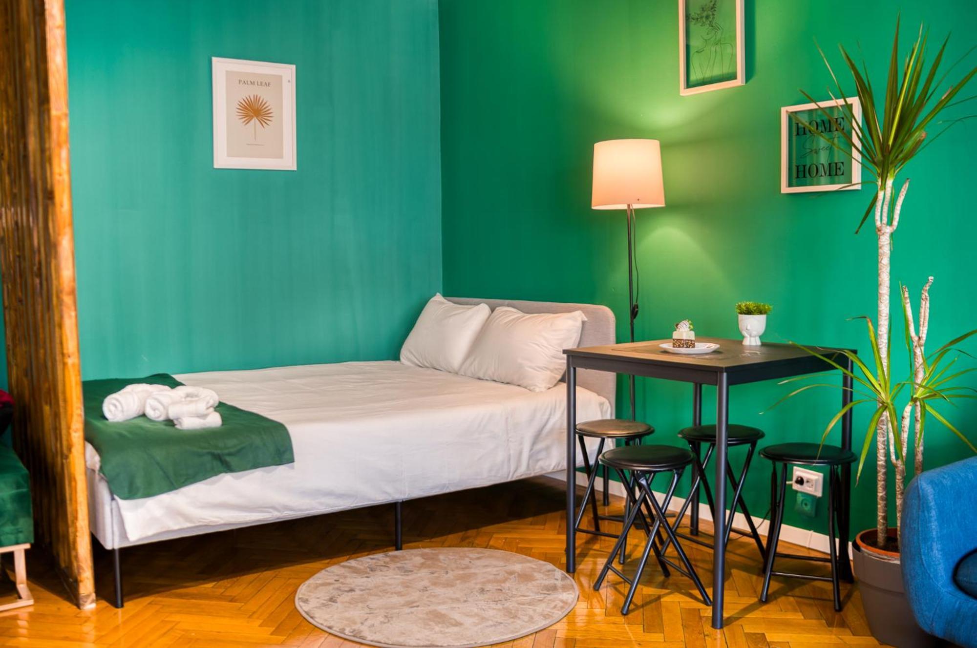 Hacienda Royal Palace - Central Designer Apartment Βουκουρέστι Εξωτερικό φωτογραφία