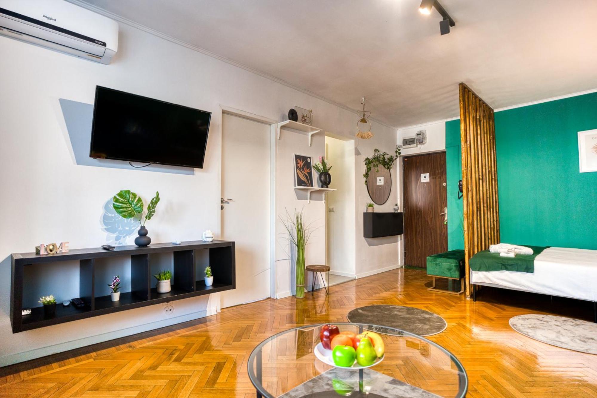 Hacienda Royal Palace - Central Designer Apartment Βουκουρέστι Εξωτερικό φωτογραφία
