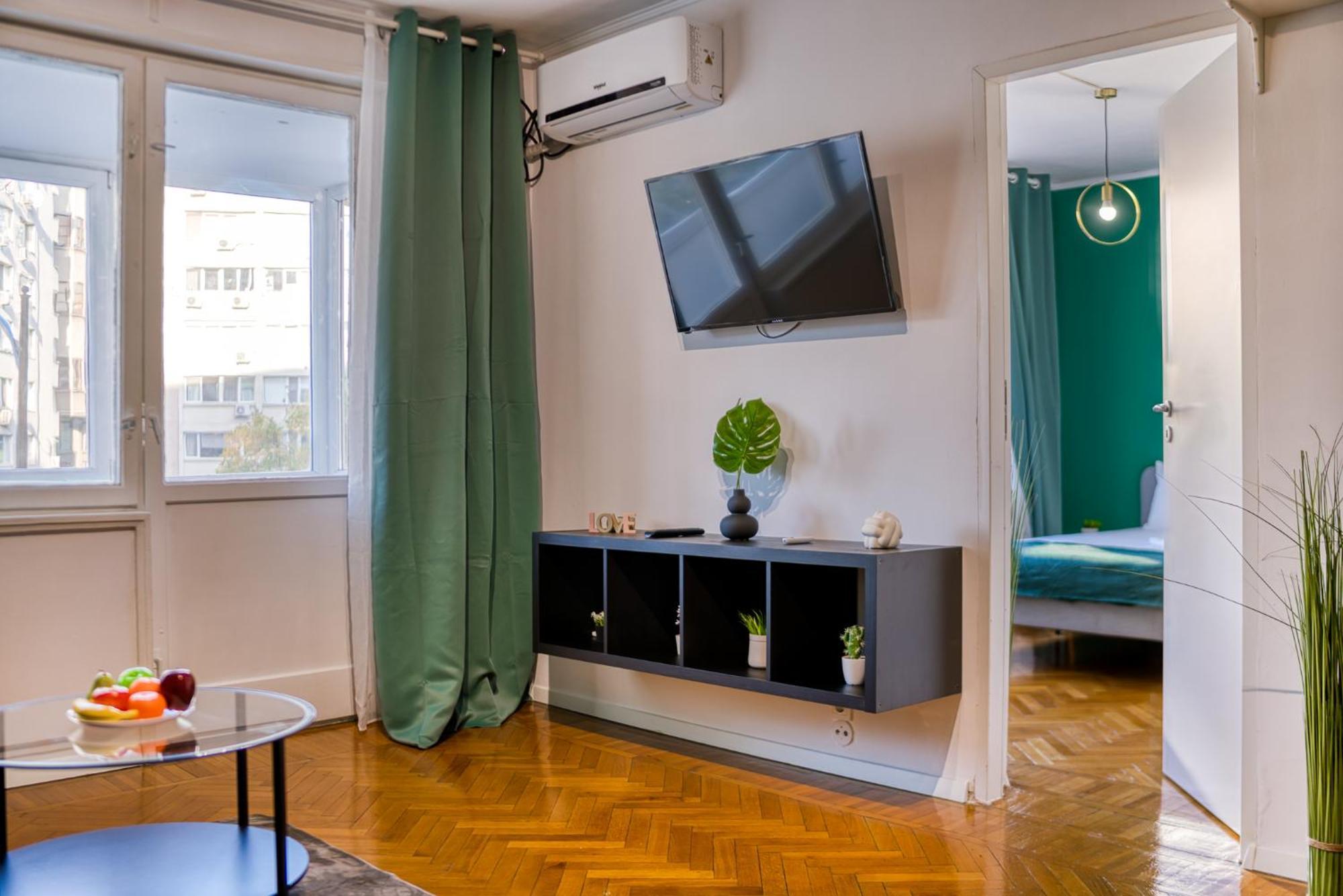 Hacienda Royal Palace - Central Designer Apartment Βουκουρέστι Εξωτερικό φωτογραφία